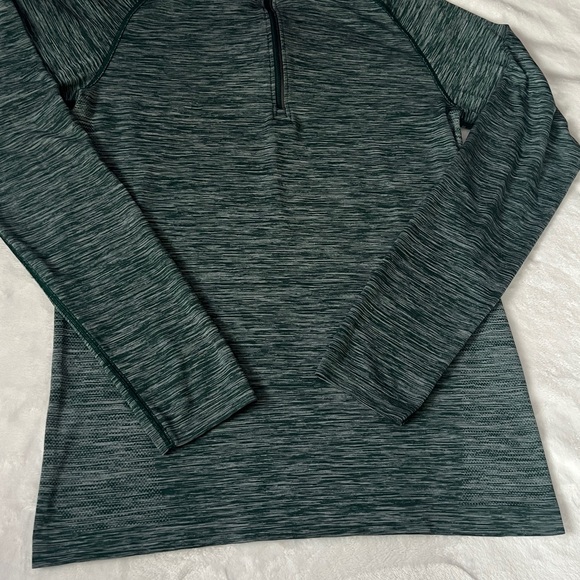 Lululemon men’s Green Quarter-Zip Pullover size small - Picture 5 of 9